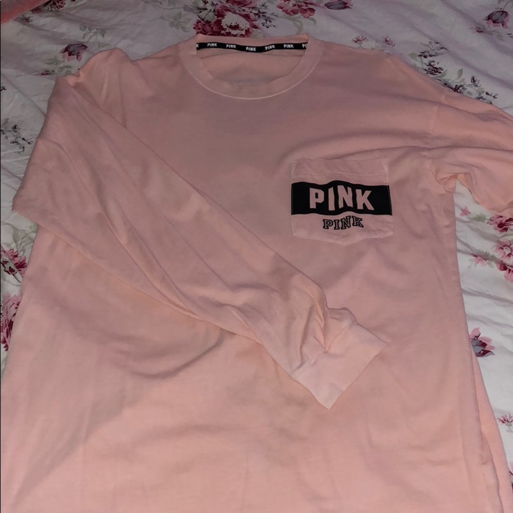 PINK Victoria’s Secret Long Sleeve